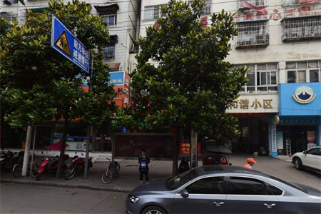 大北街20号3室1厅1卫30万85m2简装出售